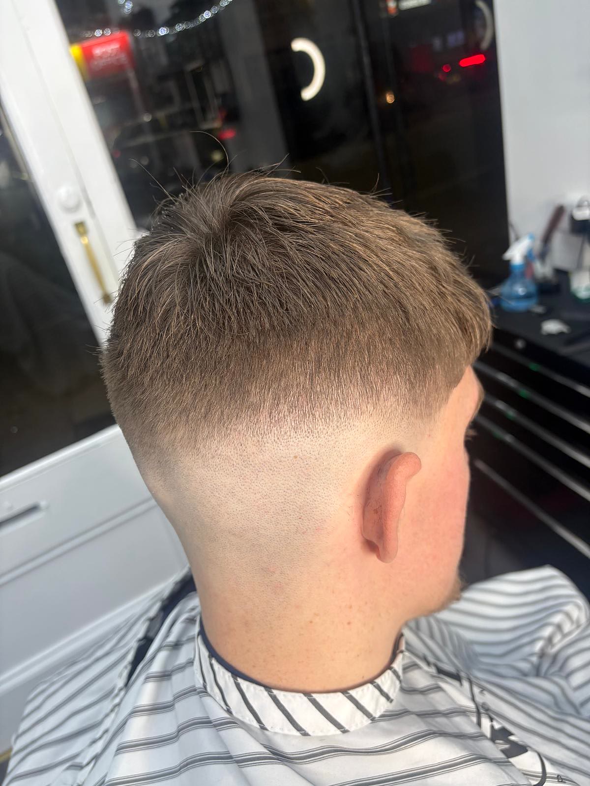 Clean line-up and fade